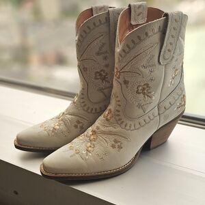 Wedding boots